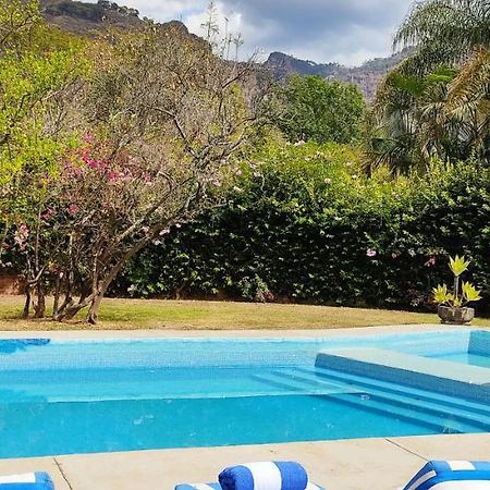 Ixlum Hoteles Y Casas Vacacionales Tepoztlan Bagian luar foto