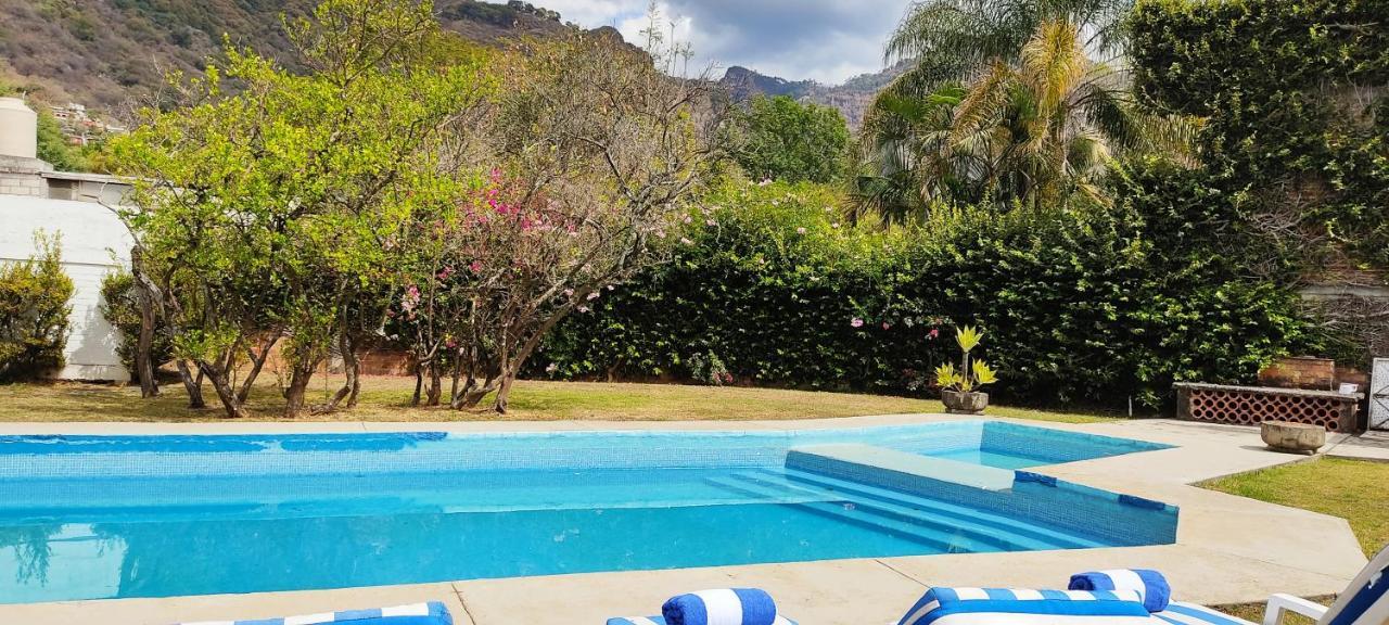 Ixlum Hoteles Y Casas Vacacionales Tepoztlan Bagian luar foto